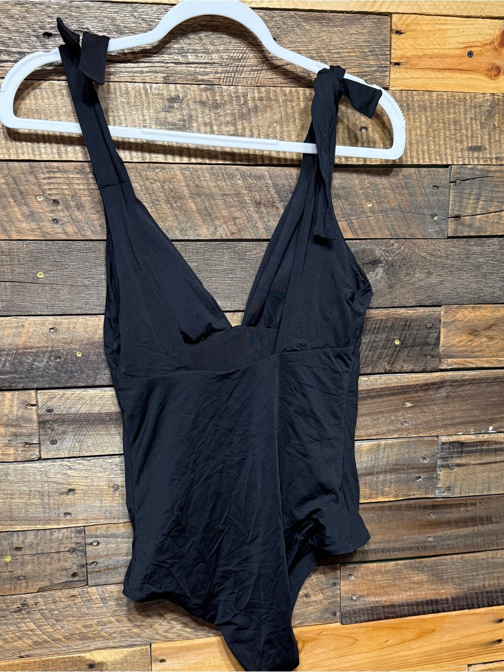 NEW Leonisa Black Ruched Padded Wide Straps One Piece VS Swimsuit Beach - Picture 2 of 5
